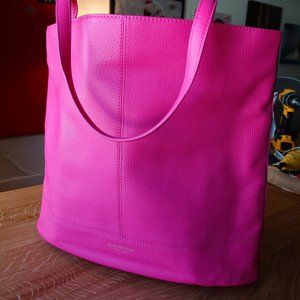 Isaac Mizrahi Slim shoulder bag